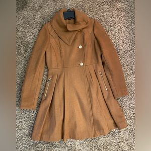 NWOT Guess wool coat, size medium
